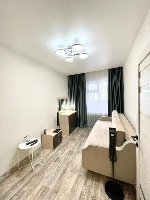 1 комн., 32 м², Монолитно-каркасный, Рынок Столичный 3