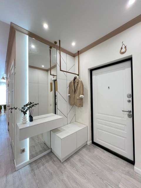 3 комн., 93 м², Монолитно-каркасный, Вилюйский тракт 7