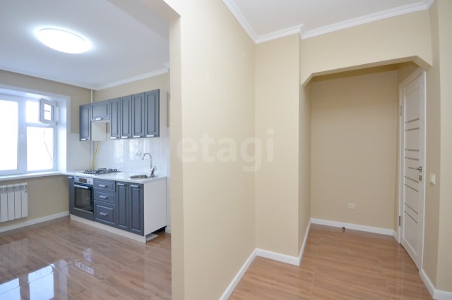 1 комн., 36 м², КПД, Дом быта 6