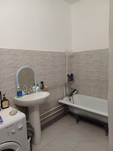 4 комн., 92 м², Инд. планировка, Звездный 8