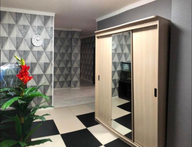 2 комн., 83 м², Монолитно-каркасный, Апельсин 10