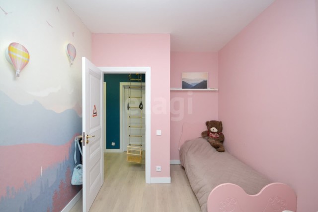 4 комн., 96 м², Монолитно-каркасный, 203 мкрн. 20