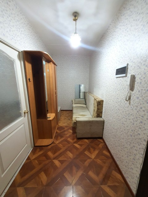 1 комн., 40 м², Блочный, Жатай 14
