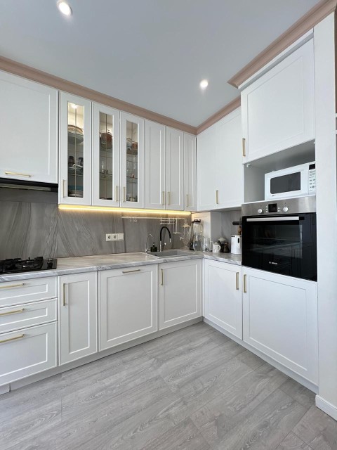 3 комн., 93 м², Монолитно-каркасный, Вилюйский тракт 3