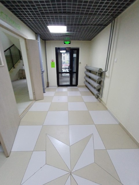 4 комн., 92 м², Инд. планировка, Звездный 4