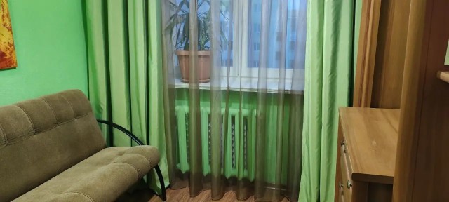 4 комн., 71 м², КПД, Дом быта 15