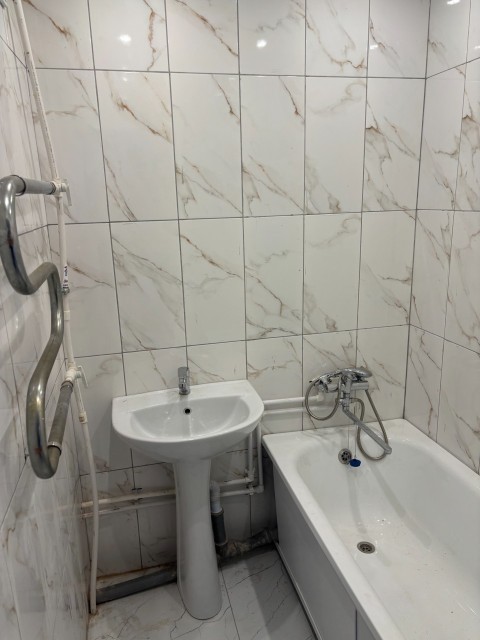 4 комн., 71 м², КПД, ТЦ "Олонхо" 9