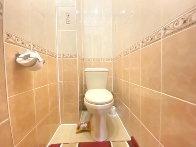 2 комн., Инд. планировка, Областная больница, рынок "Манньыаттаах" 12