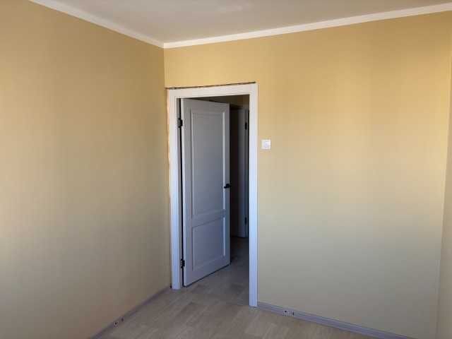 4 комн., 71 м², КПД, ТЦ "Олонхо" 13