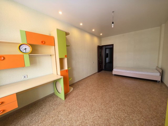 2 комн., 71 м², Монолитно-каркасный, Авторынок 15