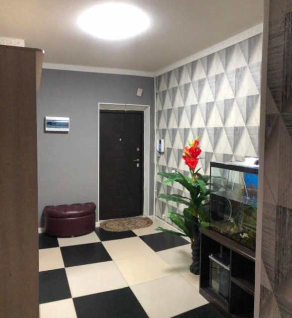 2 комн., 83 м², Монолитно-каркасный, Апельсин 3