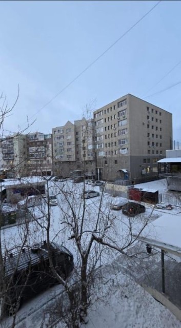 3 комн., 57 м², Блочный, Дом быта 2