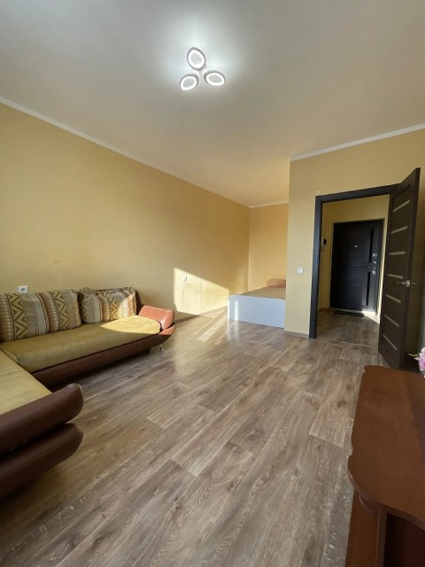 1 комн., 40 м², Монолитно-каркасный, Сайсары 5