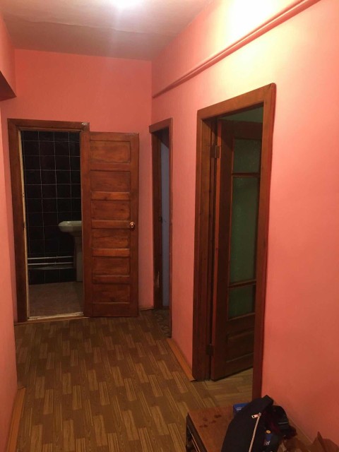 4 комн., 95 м², Блочный, Марха 9