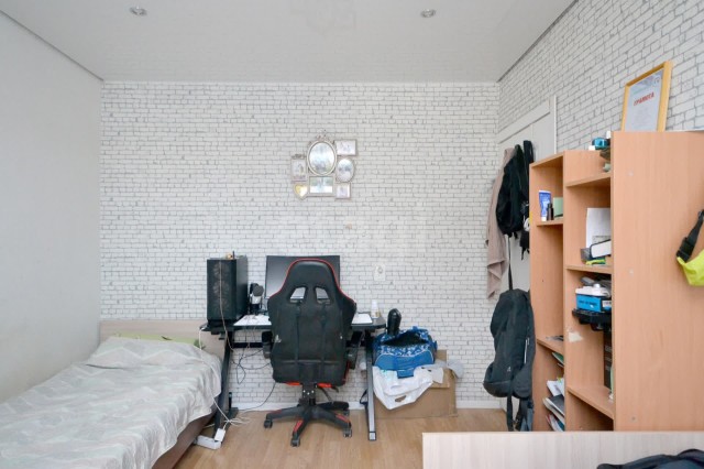 4 комн., 71 м², КПД, Центр - район пл. Дружбы 9