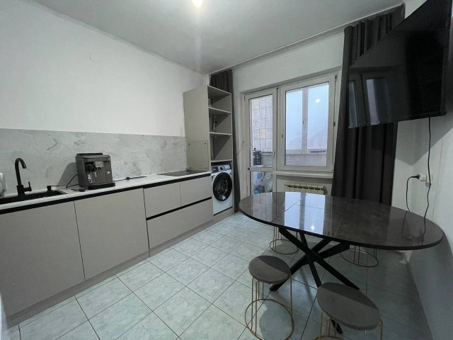 2 комн., Блочный, Областная больница, рынок "Манньыаттаах"