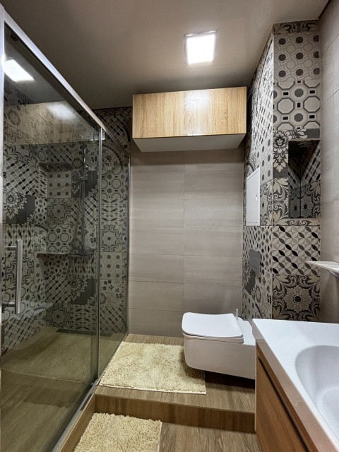 2 комн., Инд. планировка, Центр - район пл. Орджоникидзе 10