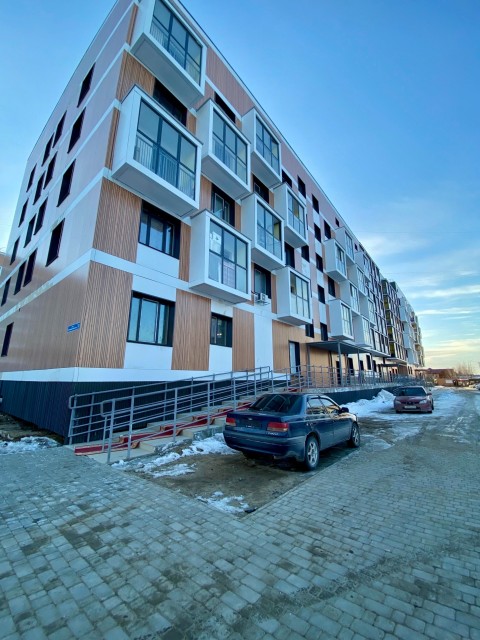 2 комн., 52 м², Монолитно-каркасный, Звездный