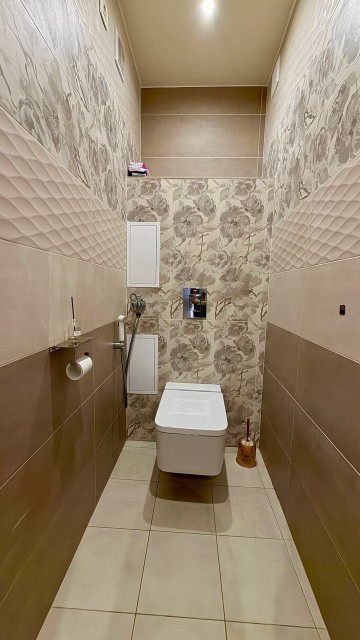 3 комн., 70 м², Монолитно-каркасный, 203 мкрн. 3