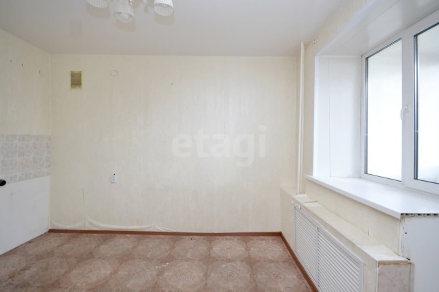 Больше 4 комн., 107 м², Инд. планировка, Авиапорт 14