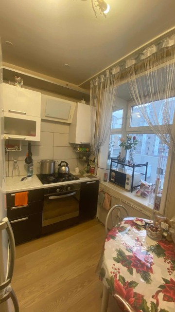 1 комн., 38 м², Блочный, Центр - район пл. Ленина 8