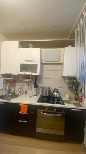 1 комн., 38 м², Блочный, Центр - район пл. Ленина 7