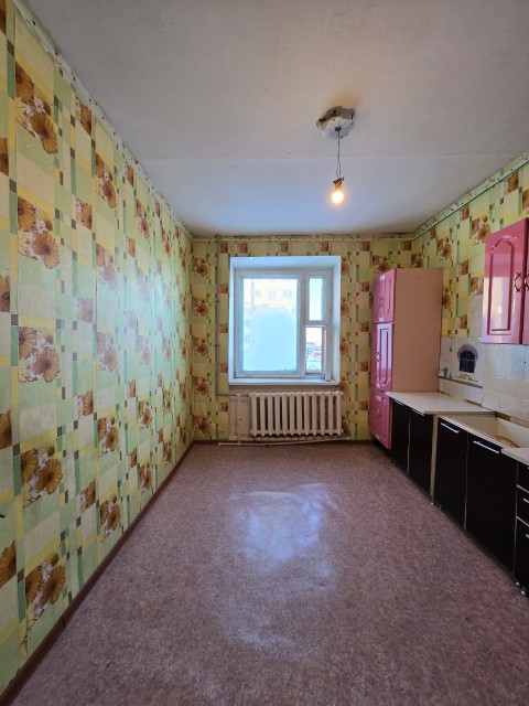 1 комн., 36 м², Блочный, Другие районы 3