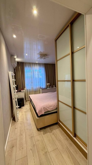 3 комн., 70 м², Монолитно-каркасный, 203 мкрн. 7