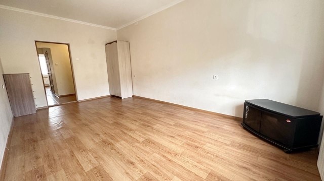 1 комн., 112 серия, Площадь Победы 8