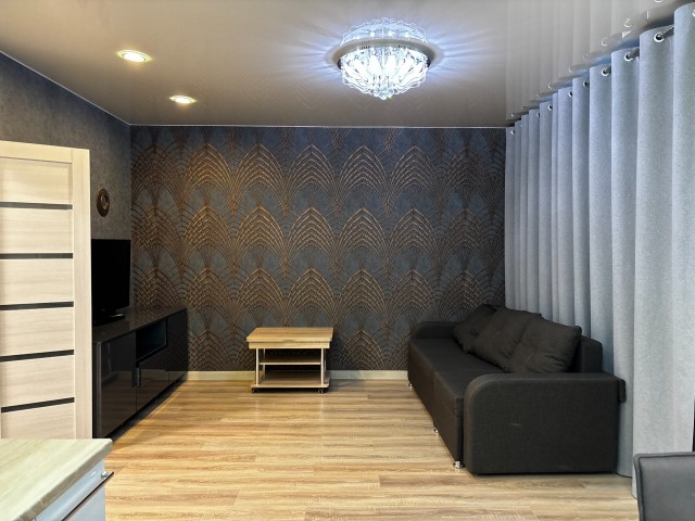 2 комн., Инд. планировка, Центр - район пл. Орджоникидзе 4