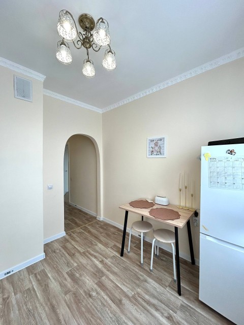 1 комн., 40 м², Инд. планировка, 103 квартал (Ростелеком) 8