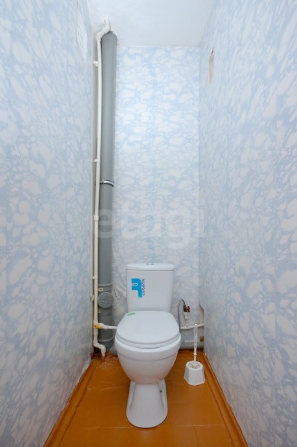 4 комн., 72 м², КПД, Другие районы 15