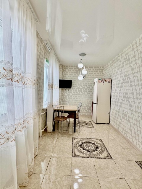 2 комн., 55 м², Блочный, Жатай 5