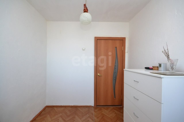 4 комн., 72 м², КПД, Другие районы 11