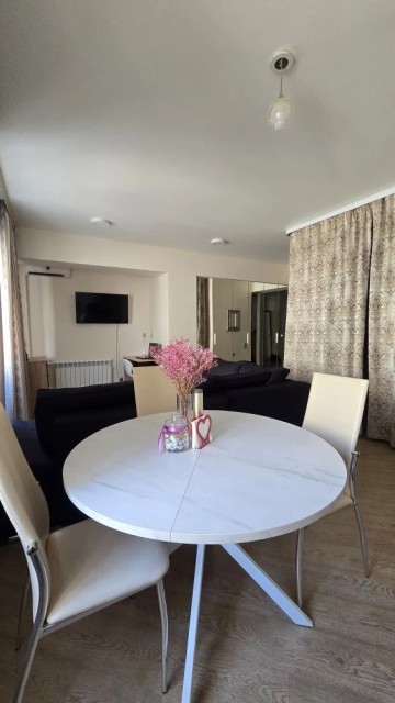 1 комн., 57 м², Монолитно-каркасный, ТЦ "Олонхо" 2