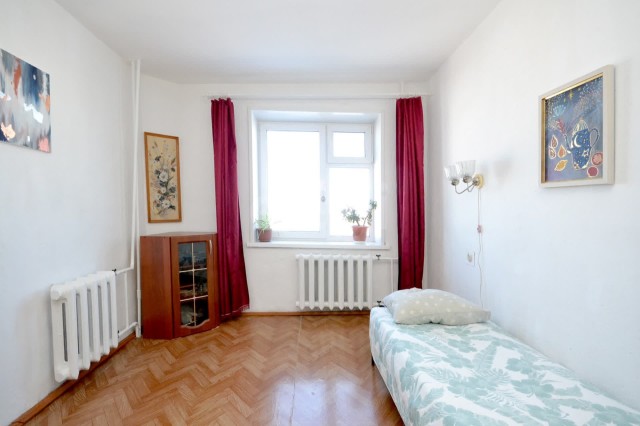 4 комн., 72 м², КПД, Другие районы 6