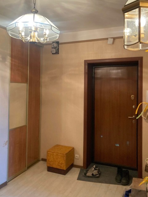 2 комн., Блочный, Глазная больница 8