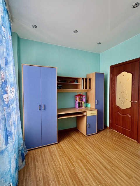 2 комн., 55 м², Блочный, Жатай 16