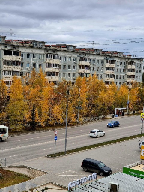 4 комн., 72 м², КПД, ТЦ "Олонхо" 16