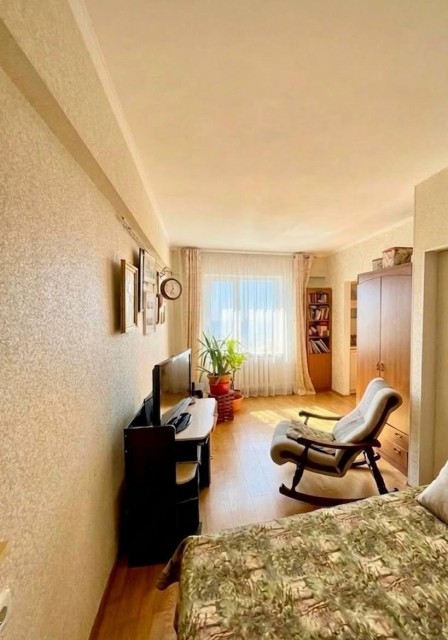 1 комн., 37 м², Монолитно-каркасный, 16 квартал 10