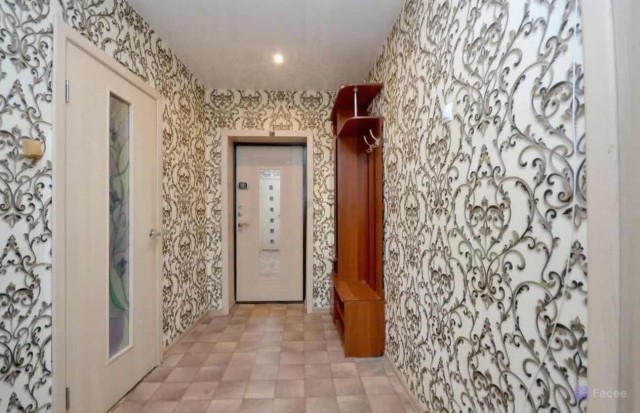 2 комн., 54 м², Блочный, Другие районы 7