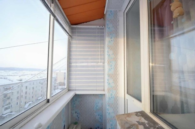 2 комн., 54 м², Блочный, Другие районы 8