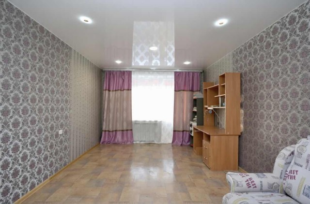 2 комн., 54 м², Блочный, Другие районы