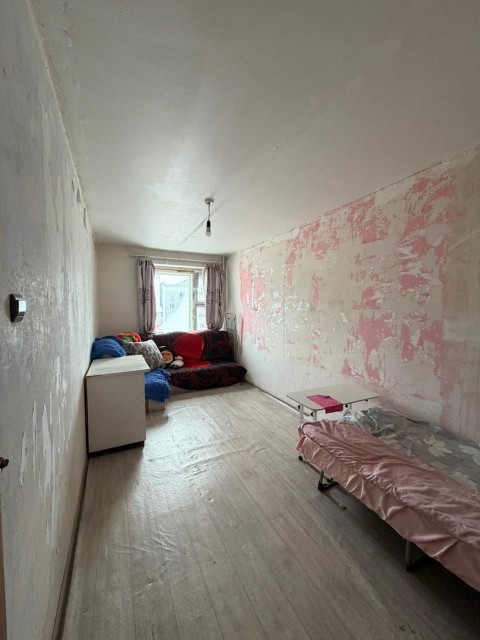 3 комн., Блочный, Дом быта 3