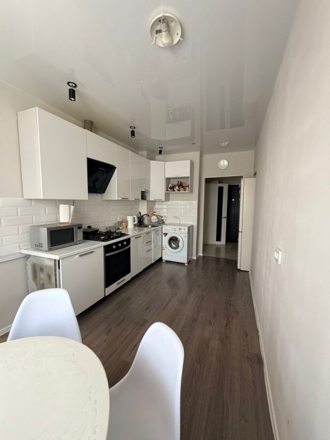 3 комн., 61 м², Монолитно-каркасный