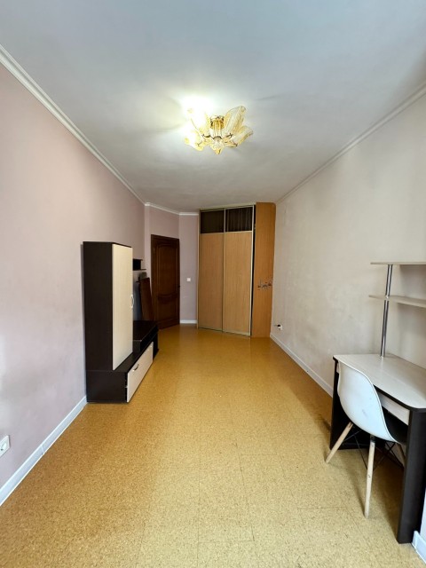 3 комн., 102 м², Инд. планировка, Крестьянский рынок, стадион "Туймаада" 5