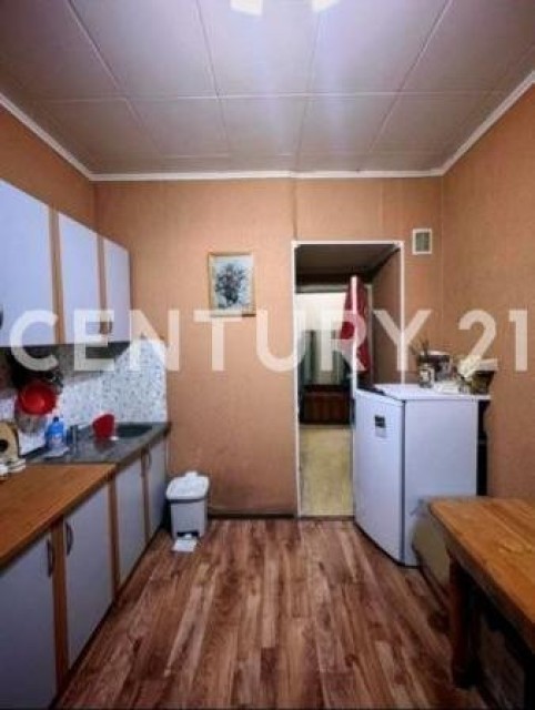2 комн., 51.0 м², 3 эт.
