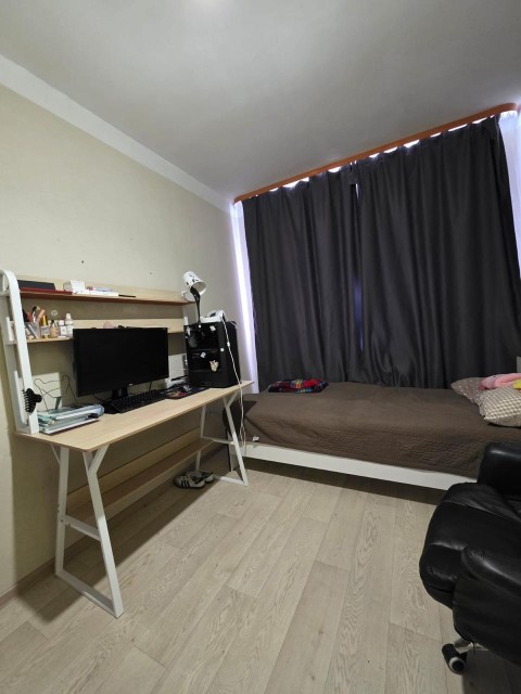 4 комн., 72.0 м², 1 эт.