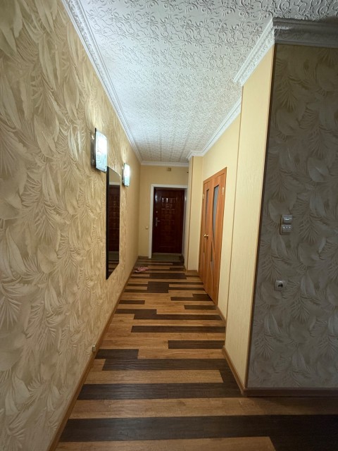 3 комн., 4 эт.